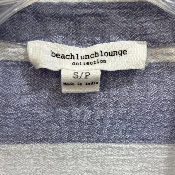 beachlunchlounge Blue and White Vertical-Stripe Tie-Front Button-Down Shirt - Picture 3 of 4